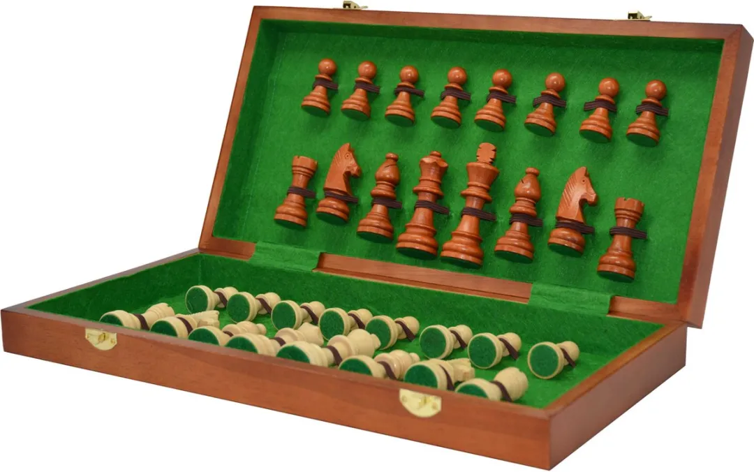 HOT Games Schaak-klapcassette 670018 - Verzwaarde stukken - 40cm