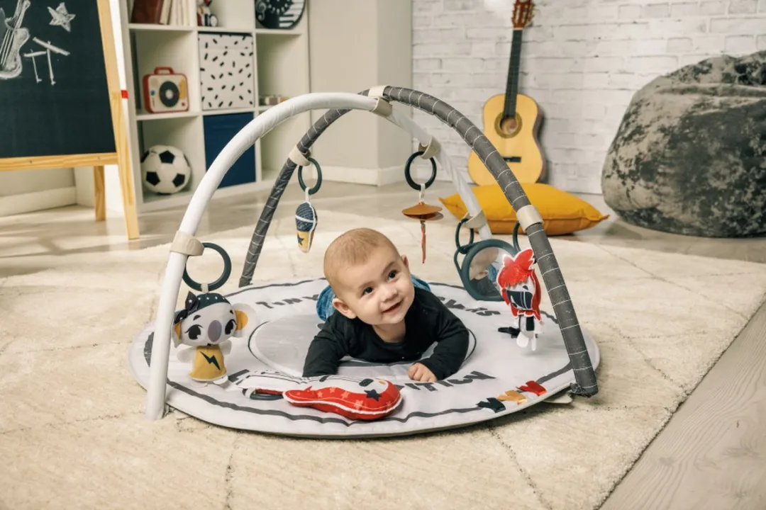 Tiny Love Gymini Babygym - 9 Speelelementen - Zwart/Wit