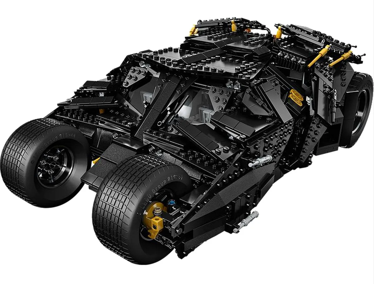 LEGO Super Heroes The Tumbler 76023 - 1869 Stukken - 2 Minifiguren