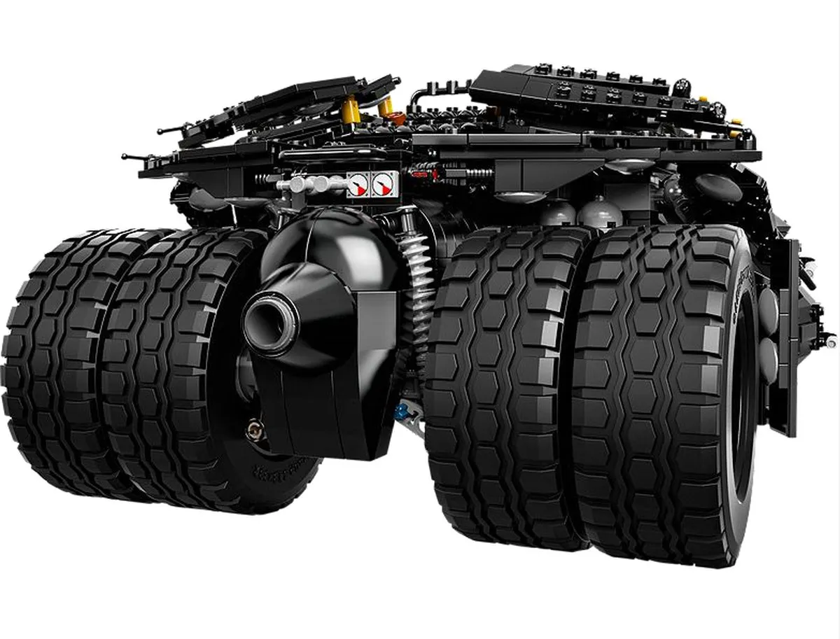 LEGO Super Heroes The Tumbler 76023 - 1869 Stukken - 2 Minifiguren
