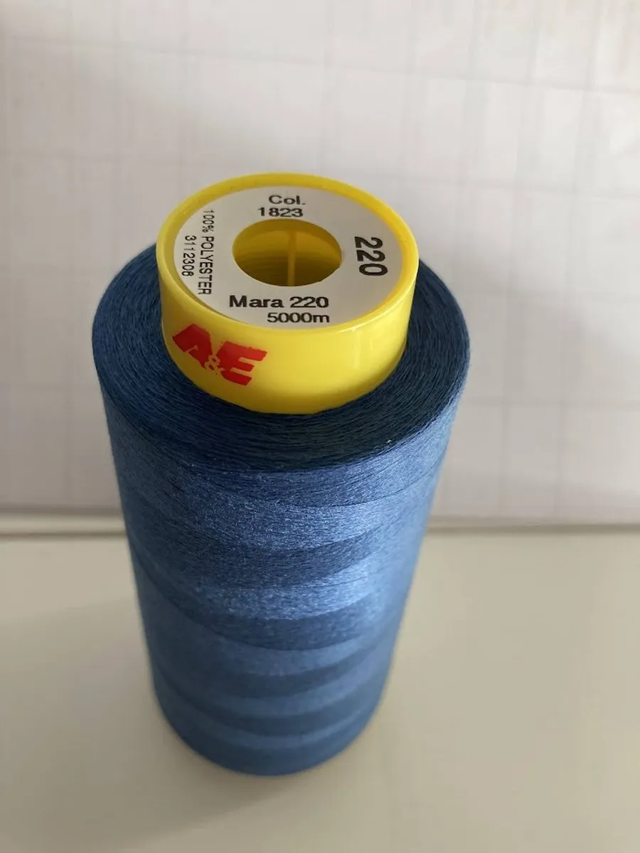 Gutermann Lockgaren Marineblauw 5000m