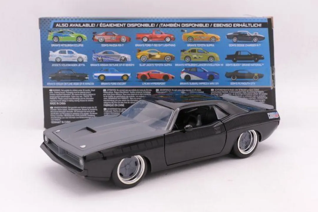 Jada Toys Letty's Plymouth Barracuda 1:24 Modelauto - Zwart