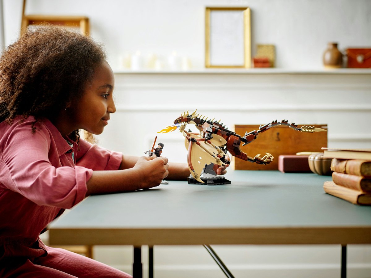 LEGO Harry Potter TM Hongaarse Hoornstaart draak - 76406