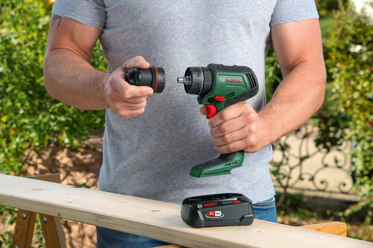 BOSCH Home & Garden AdvancedImpact 18V-80 Akku-Schlagbohrschrauber-Set 18,0 V, ohne Akku (06039E2103)