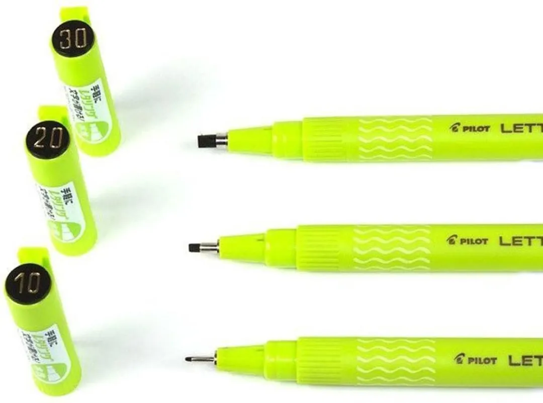 Pilot Zwarte Lettering Kalligrafiepen 3.0mm Large - Zwart