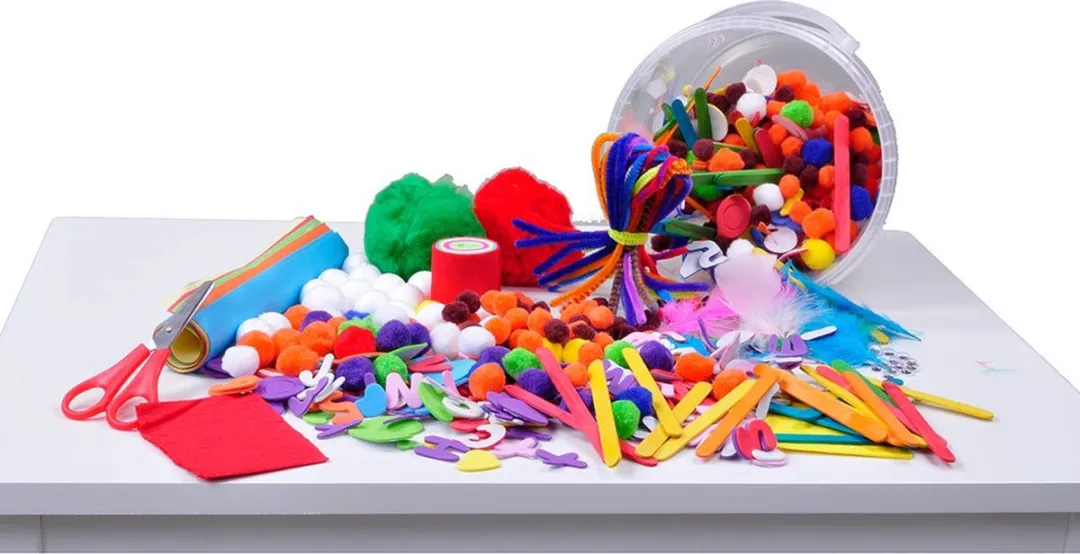 Knorrtoys Creative Bucket Knutseldoos 750-delig - Groen/Geel/Blauw