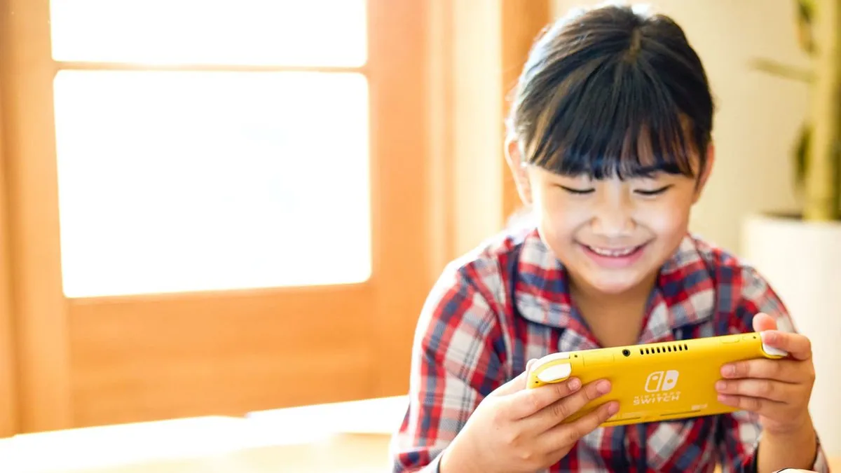 Nintendo Switch Lite Geel 32GB