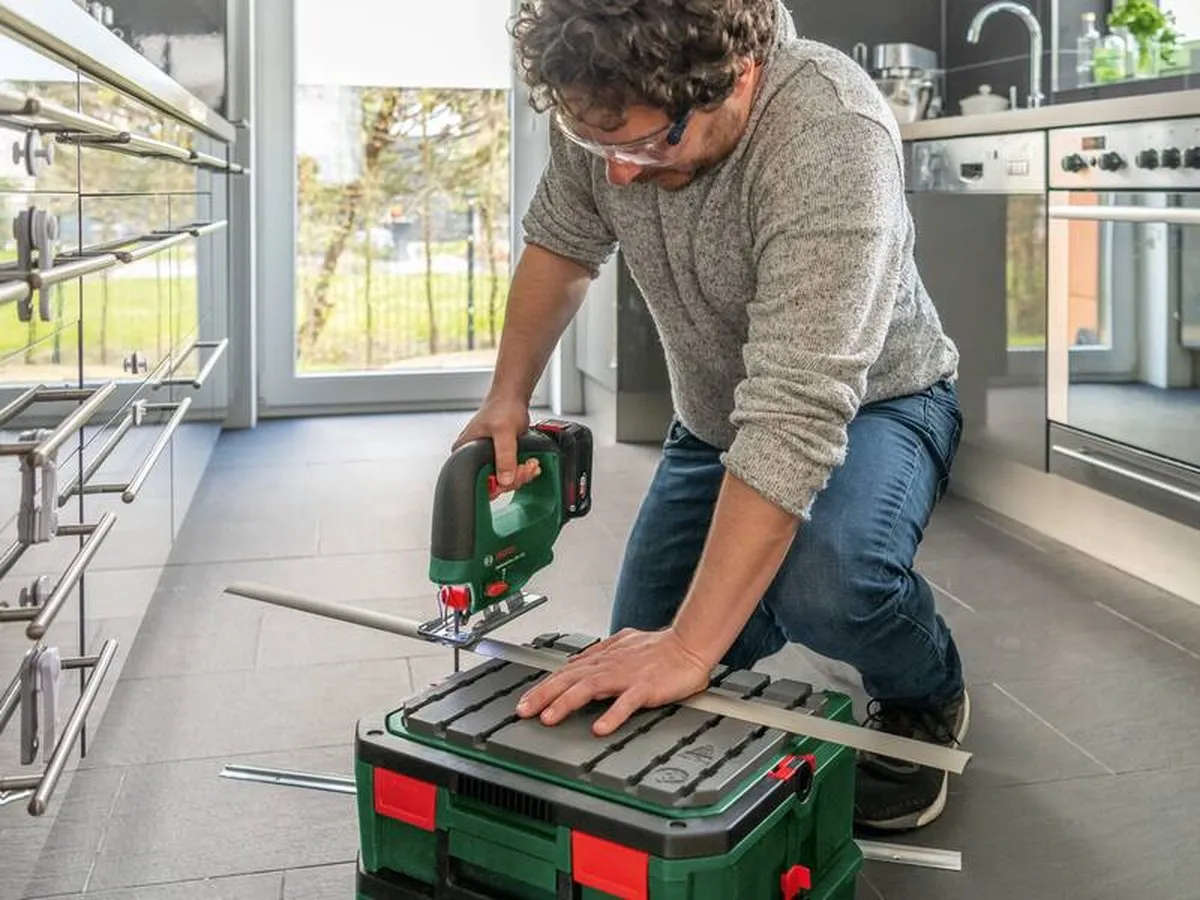 Bosch UniversalSaw 18V-100 Decoupeerzaag - afbeelding 6 van 6