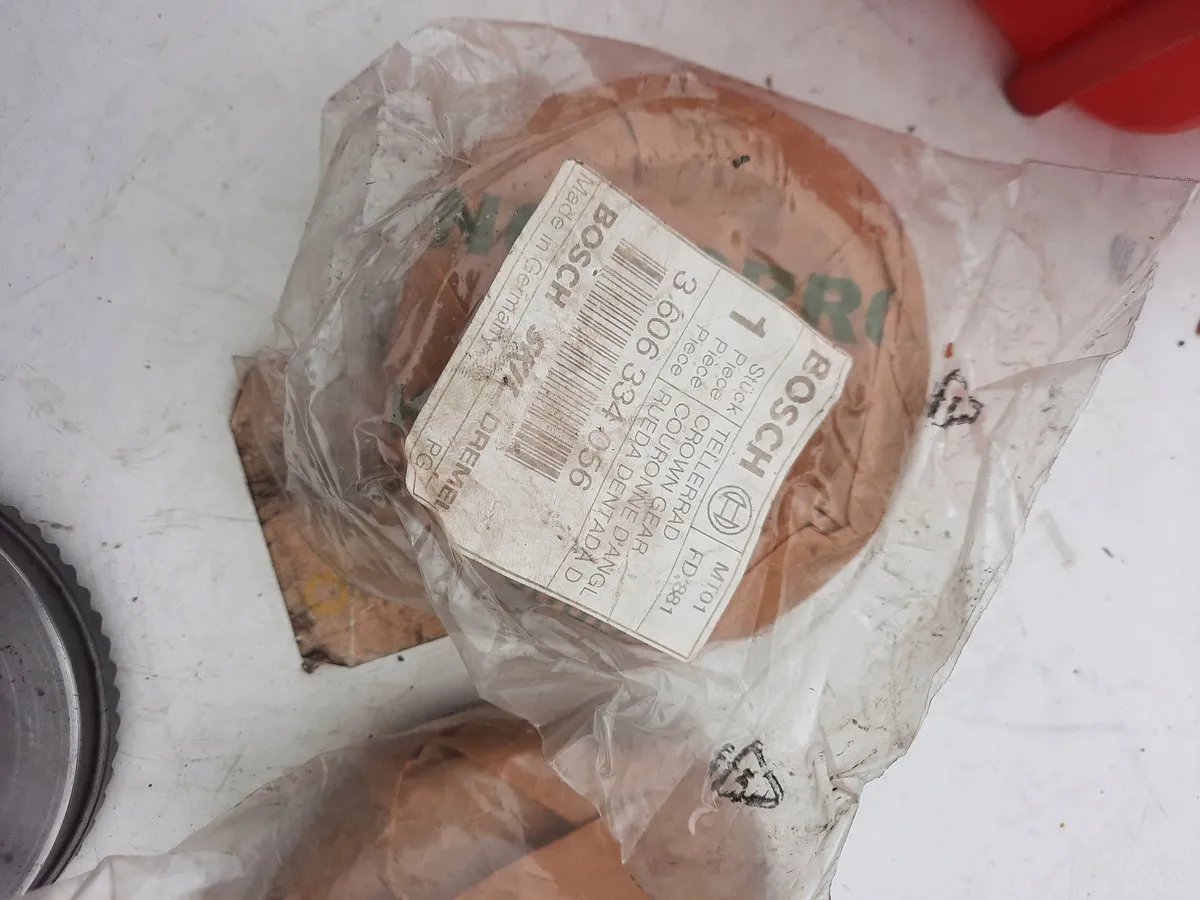 Bosch Tandwiel 3606334056 - Grijs