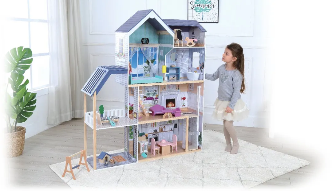 Houten poppenhuis van kristal met ledverlichting