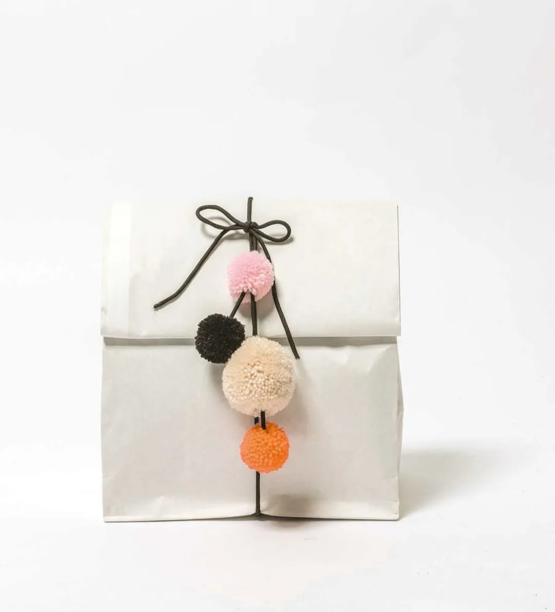 Rico Design Made by Me Pompom Set - 24 Stuks Pastel Mix