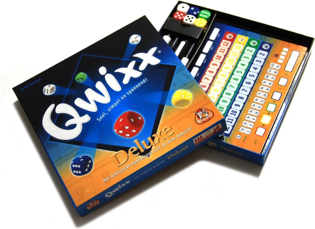 White Goblin Games Qwixx Deluxe Dobbelspel - 2-4 Spelers - MPN 272526