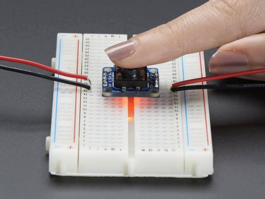 Adafruit Push-button Power Switch Breakout 1400 - Meerkleurig