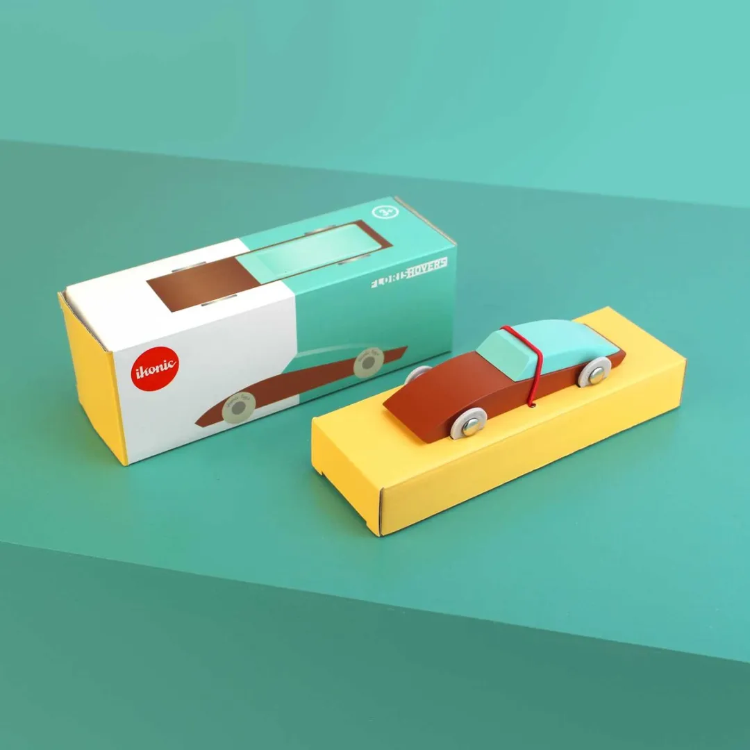 Ikonic - Floris Hovers Duotone Car #3