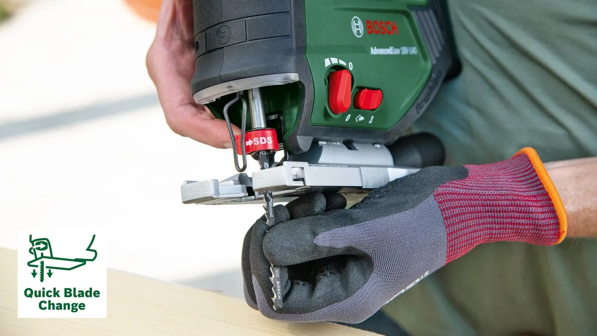 Bosch AdvancedSaw 18V-140 Accudecoupeerzaag - 3 Zaagbladen T144D