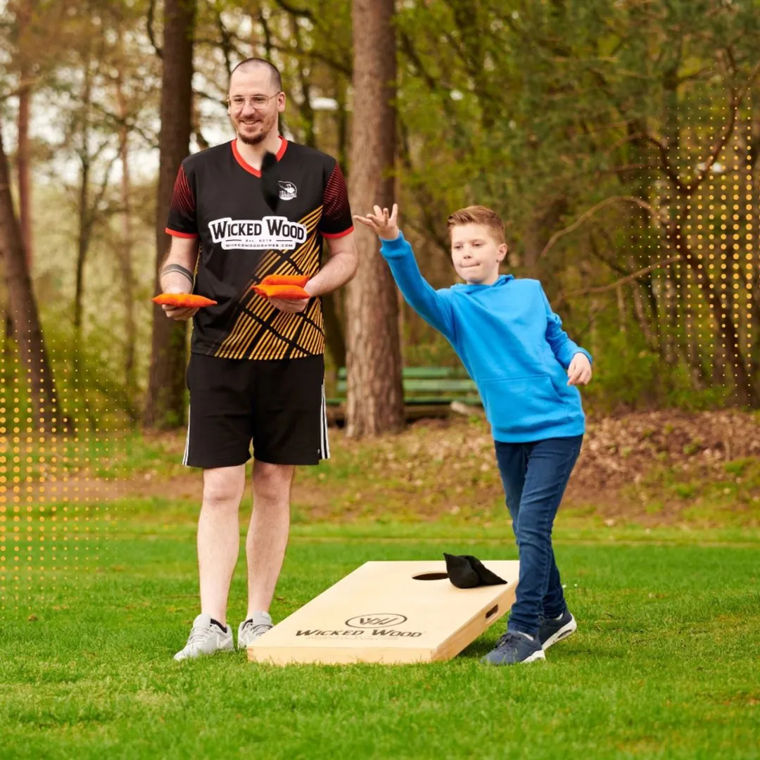 Wicked Wood Games Cornhole Set Blanco 120x60cm - 2 Boards + 8 Zakjes