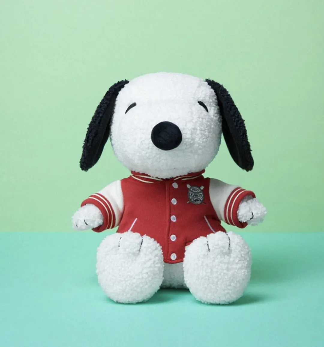 Bon Ton Toys Knuffelhond Snoopy Sportjas - 25 cm Wit