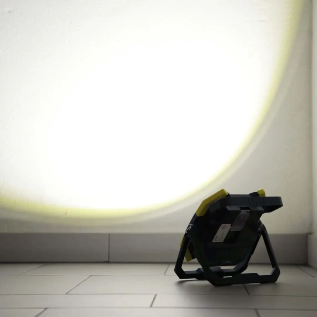 Kerbl Accuspotlight WorkFire Pro 30W - Multikleur