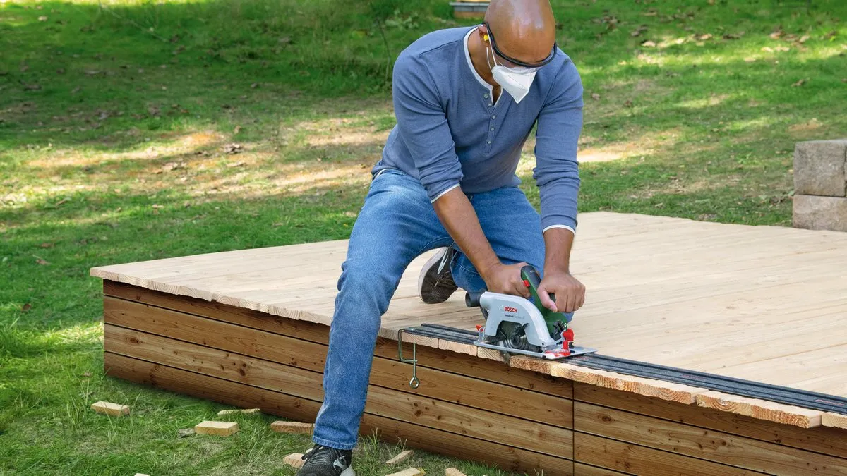 Bosch UniversalCirc 18V-53 Accu Cirkelzaag - 160mm Zaagblad