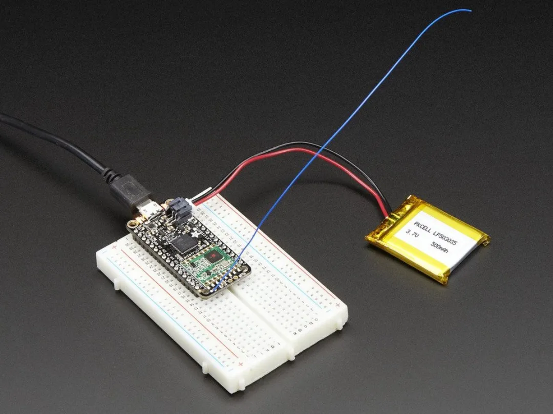 Adafruit Feather 32u4 RFM69HCW 433MHz - 3077