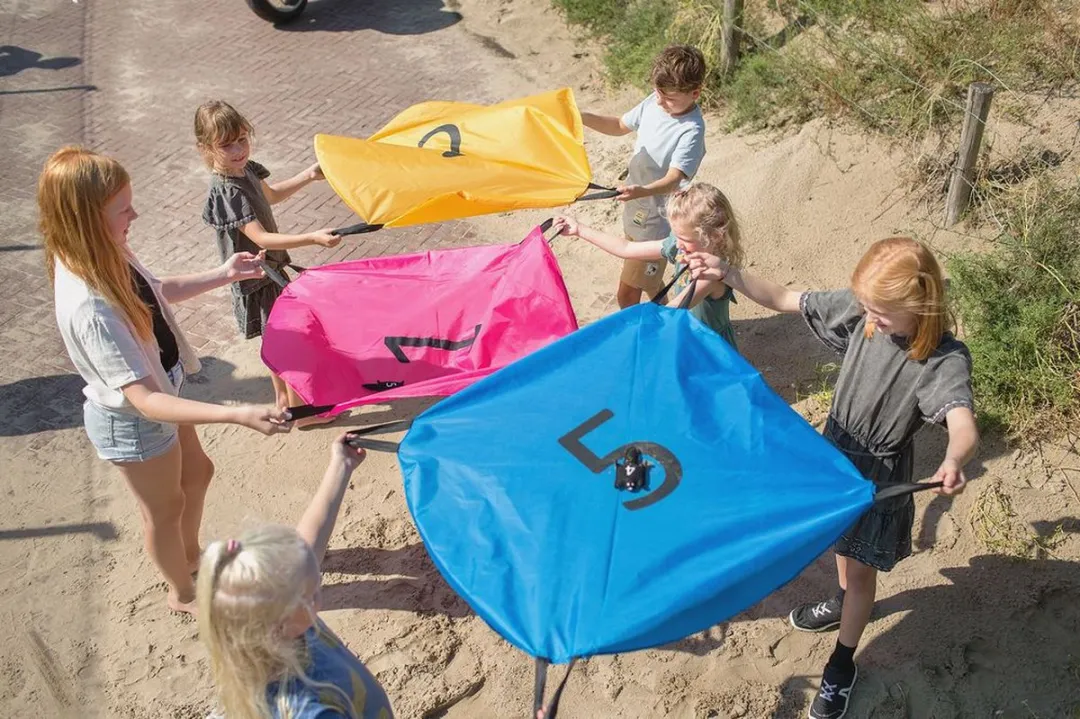 BS Toys Eekhoorn Parachutes Vang & Werpspel - 2 tot 20 Spelers