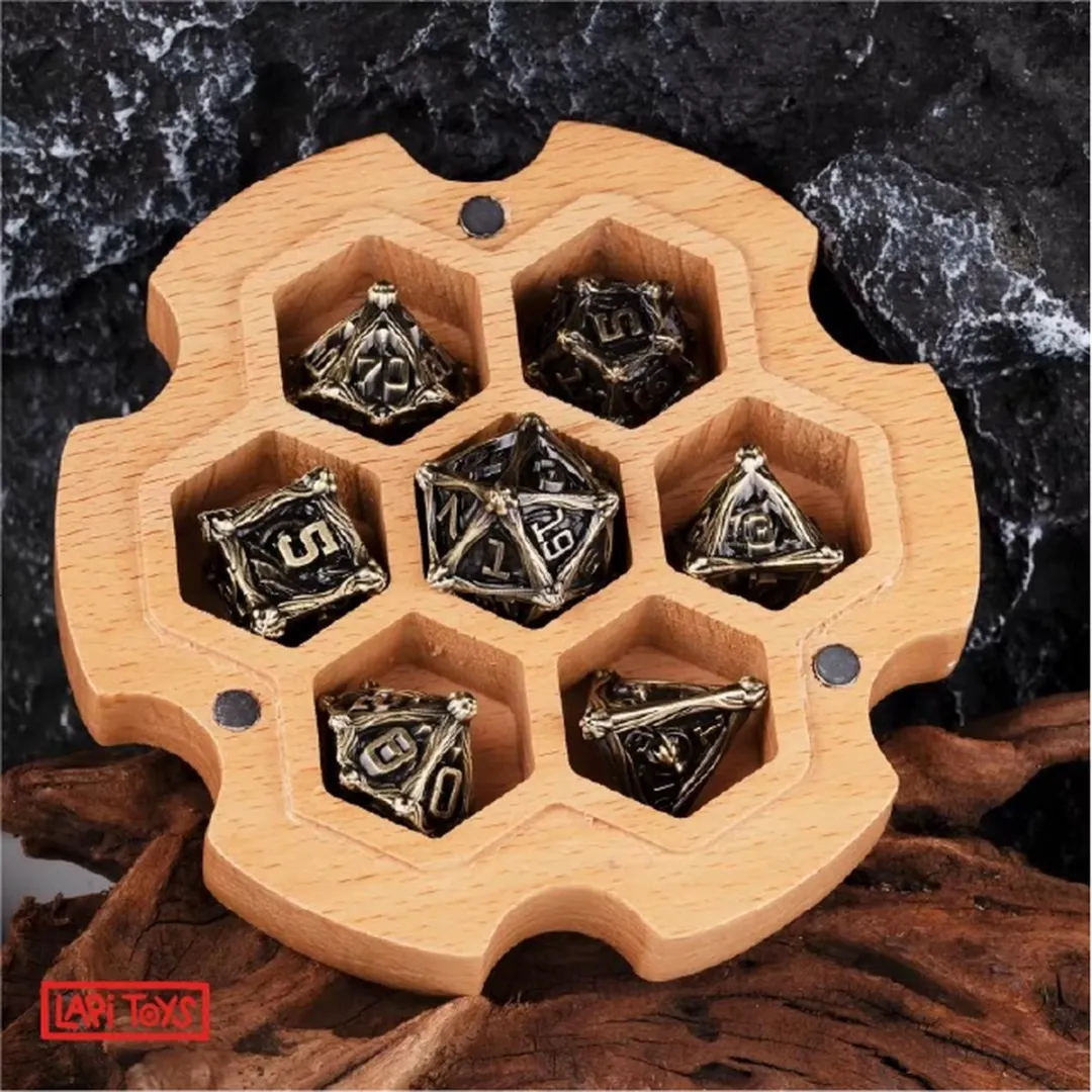 Lapi Toys DnD Polydice Metalen Dobbelstenen - 7 Stuks - Goudkleurig