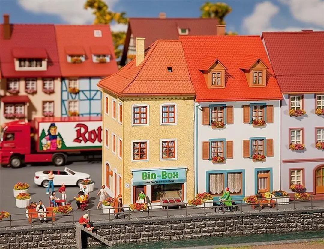 Faller H0 Stadwoningen Modelbouwset