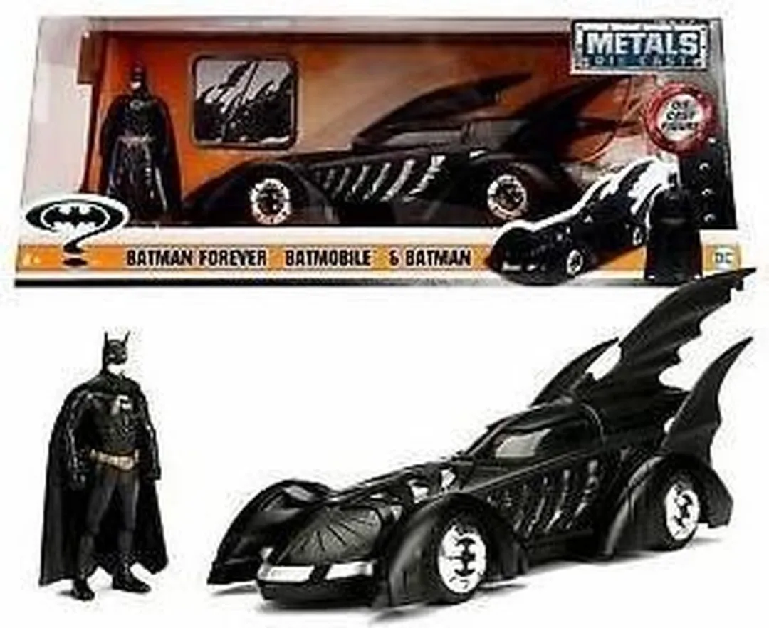 Jada Toys Batman Forever Batmobile & Batman 1:24 Schaal Set - Zwart
