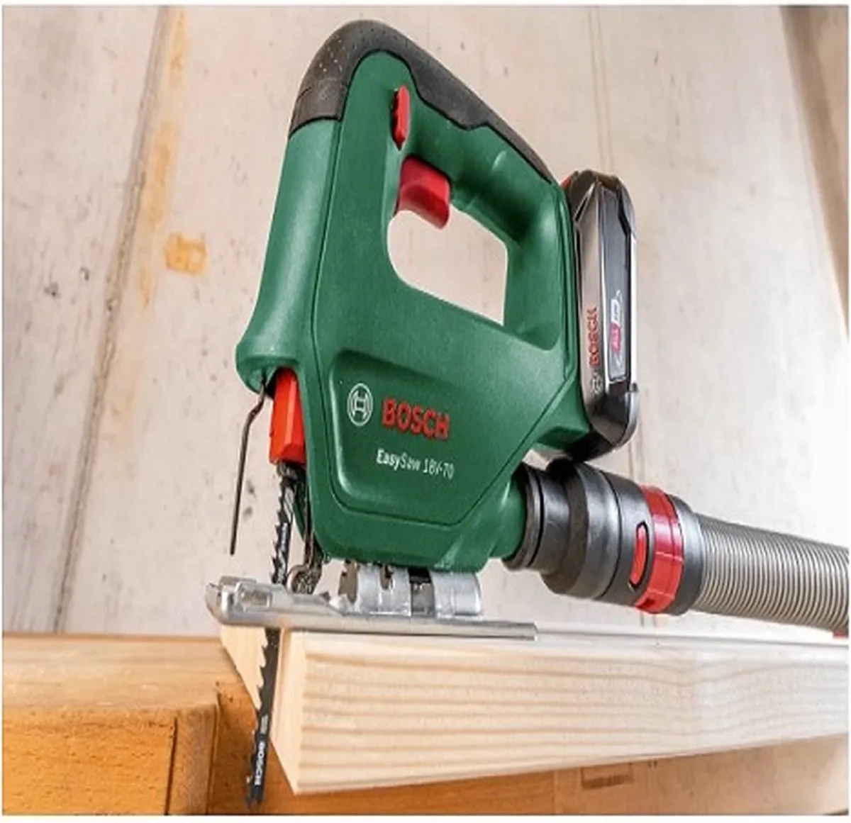 Bosch 06039D810A Accuboormachine Klopfunctie + Decoupeerzaag Toolkit 18V - 2x 2000mAh - afbeelding 6 van 6