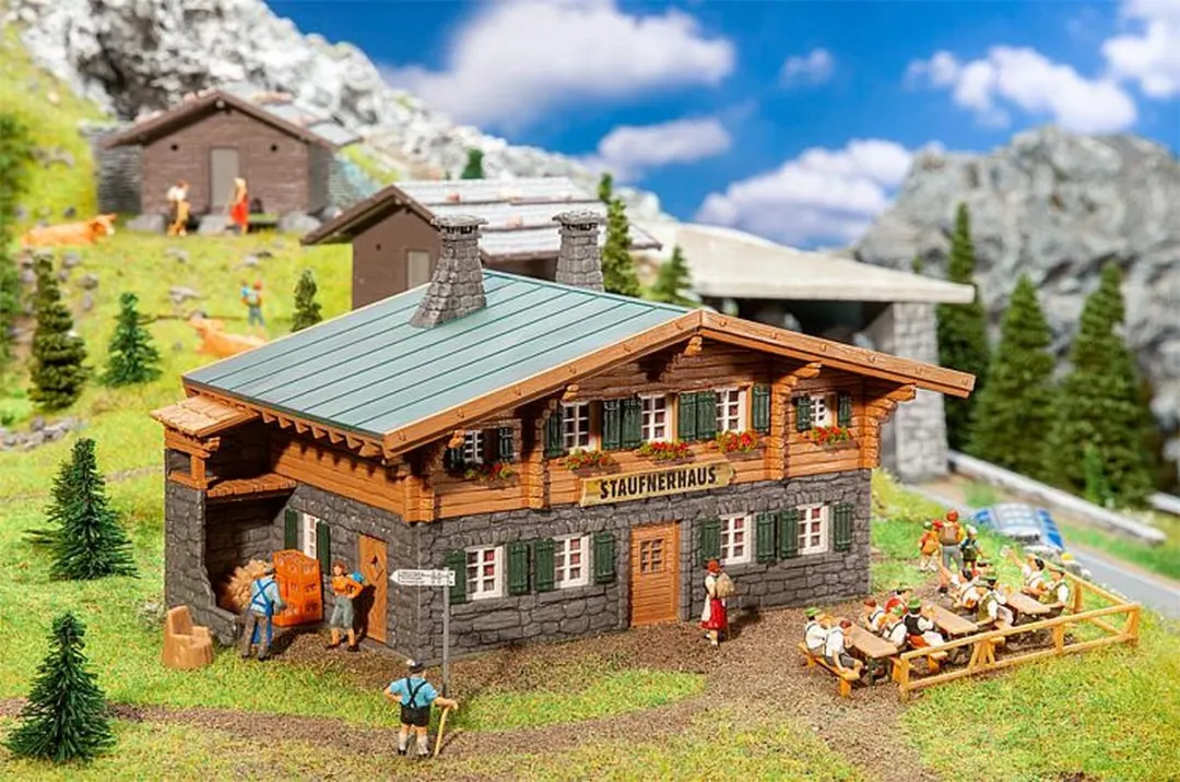 Faller Berghut Staufnerhaus H0