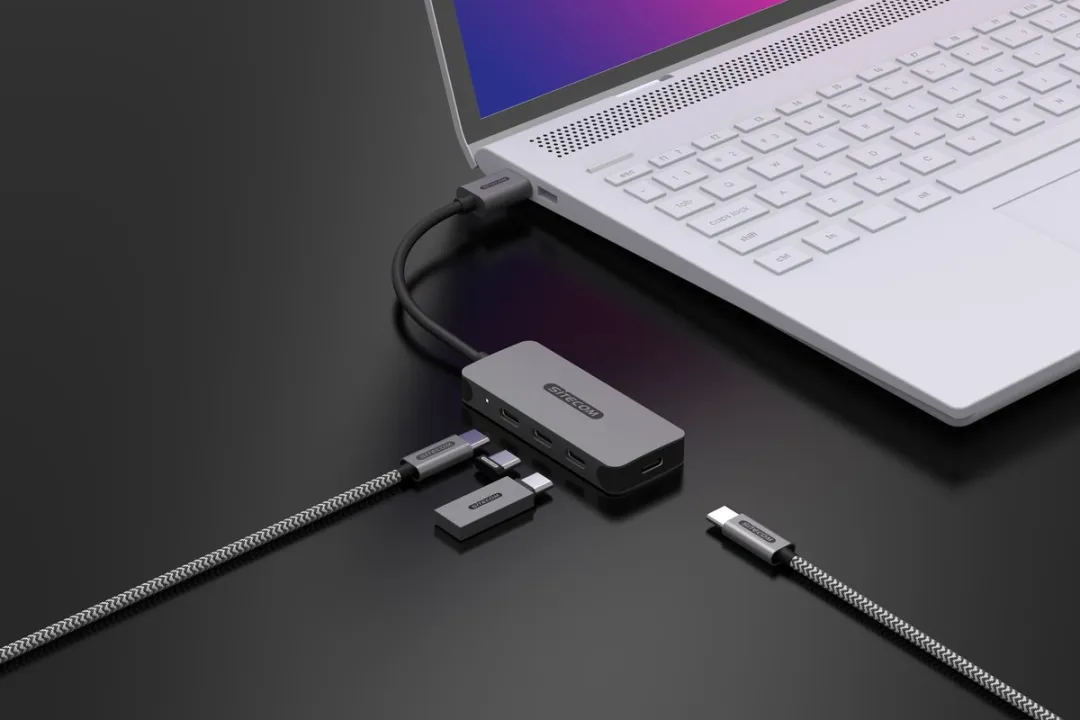 Sitecom CN-5008 USB-A naar 4x USB-C Hub