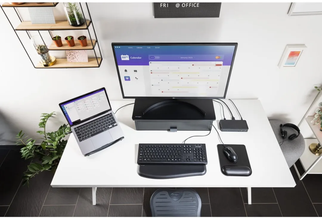 Kensington KB100 EQ Wired Toetsenbord - Zwart