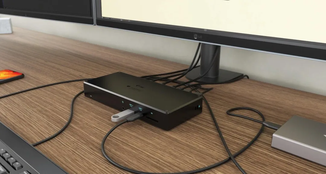 I-tec Thunderbolt 3 TB3TRIPLEDOCKPD Docking Station - 96W - Zwart