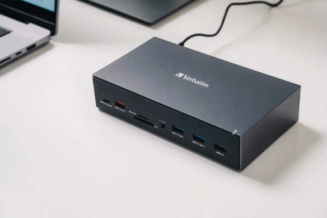 Verbatim CDS-17 USB-C Dockingstation - Grijs/Zwart