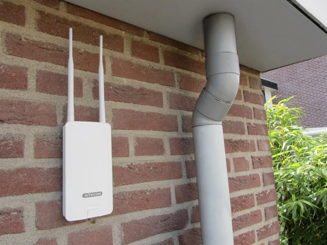 Sitecom WLX-2100 Outdoor Hotspot Repeater - 2x WiFi & 2x Ethernet - Wit