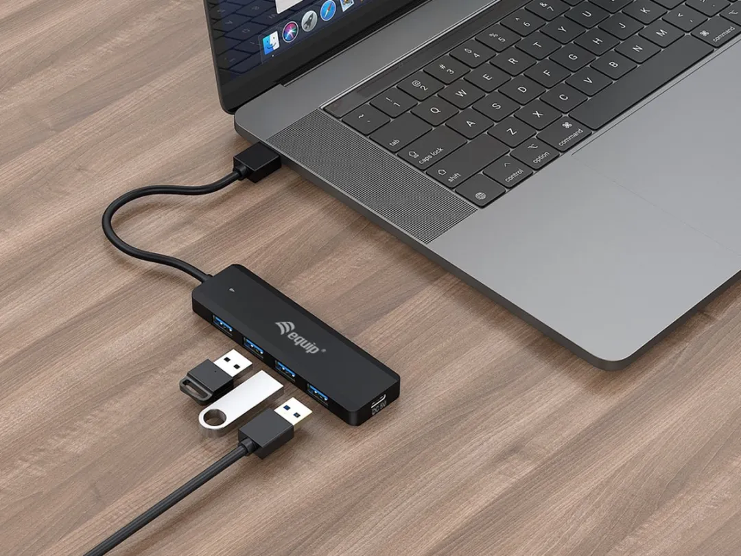 Equip 4-Port-USB-3.2 Gen 1-Hub und Adapter für USB-C USB-C (USB 3.2 Gen 2) multiport hub 5 poorten Zwart