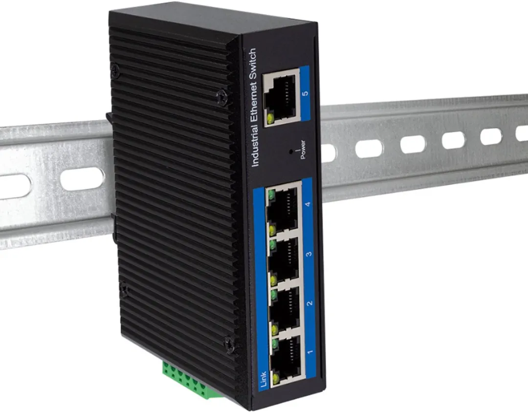 Logilink NS200 5-poorts Ethernet Switch 10/100 Mbit/s - Zwart
