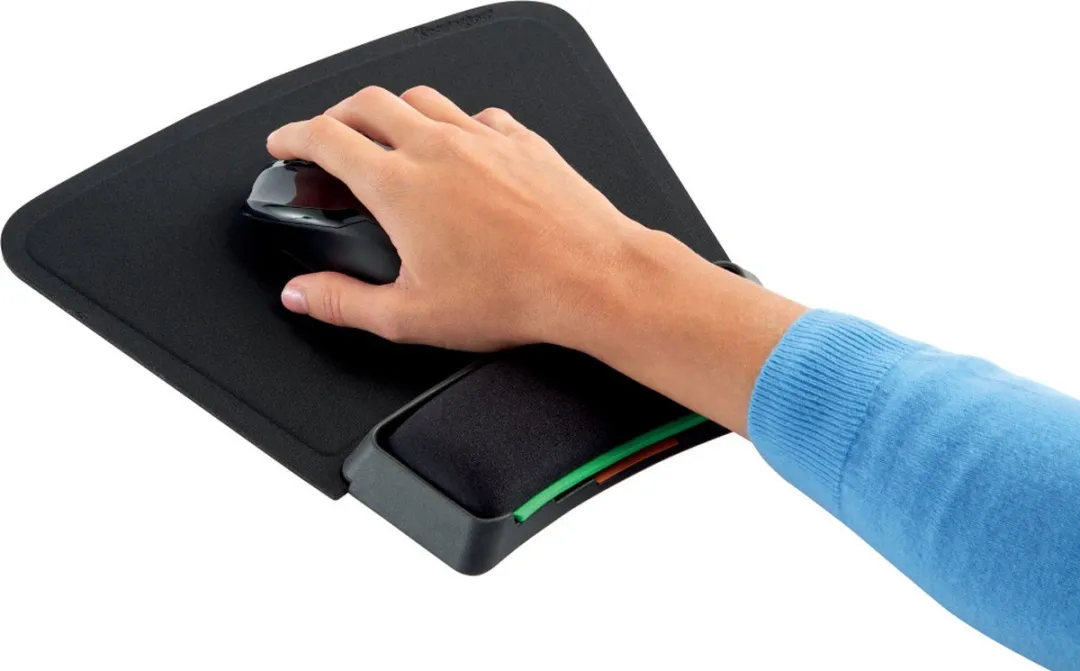 Kensington SmartFit Verstelbare Muismat K55793EU - Zwart