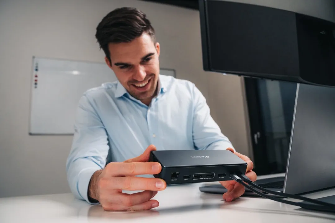 Verbatim CDS-155 USB-C Dockingstation - Grijs/Zwart