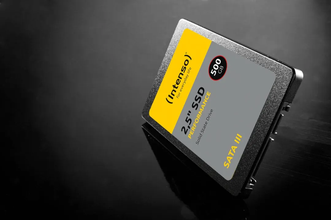 Intenso PERFORMANCE 3814440 SSD 250GB - 550MB/s