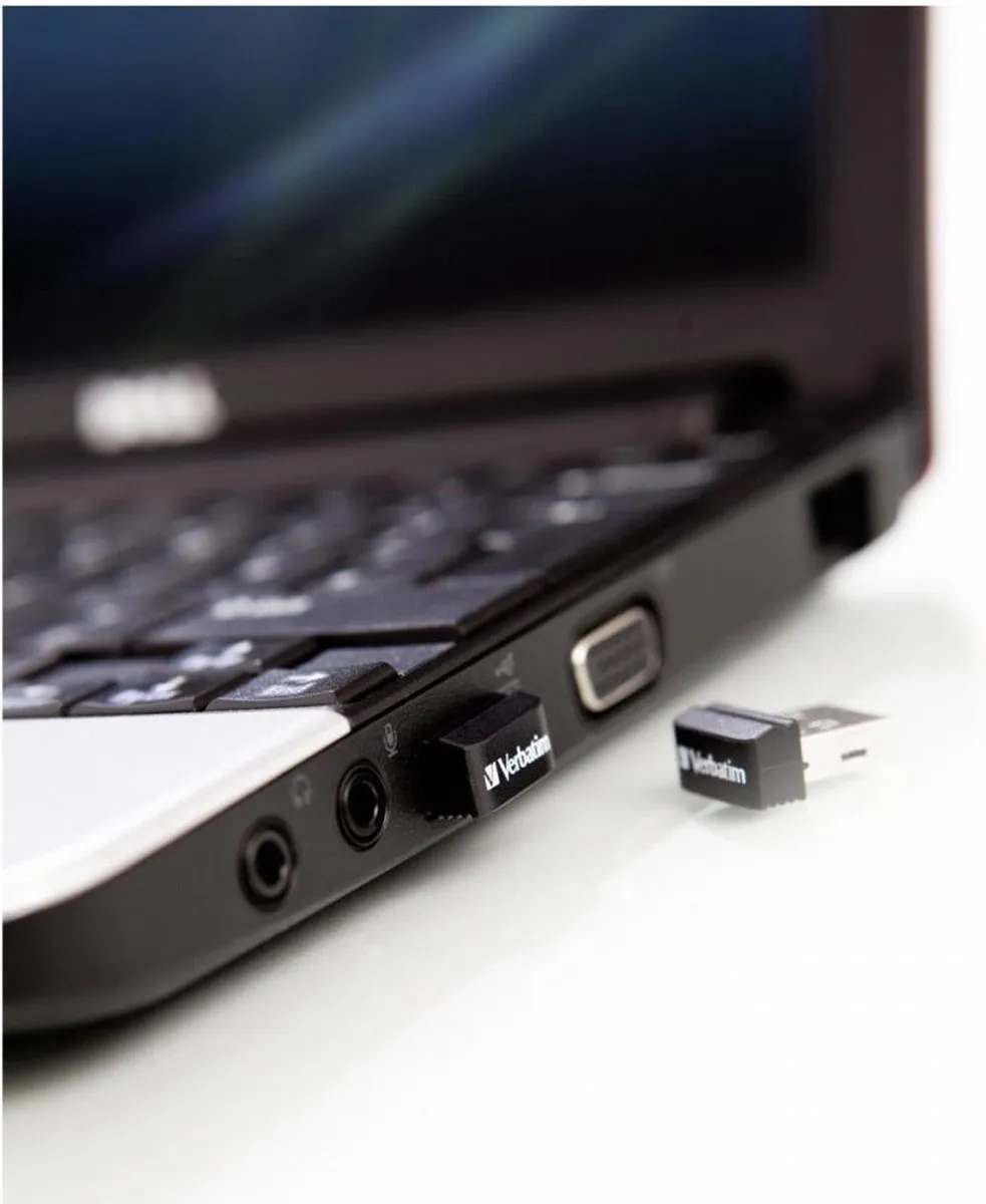 Verbatim Store 'n' Stay NANO - USB-stick - 32 GB