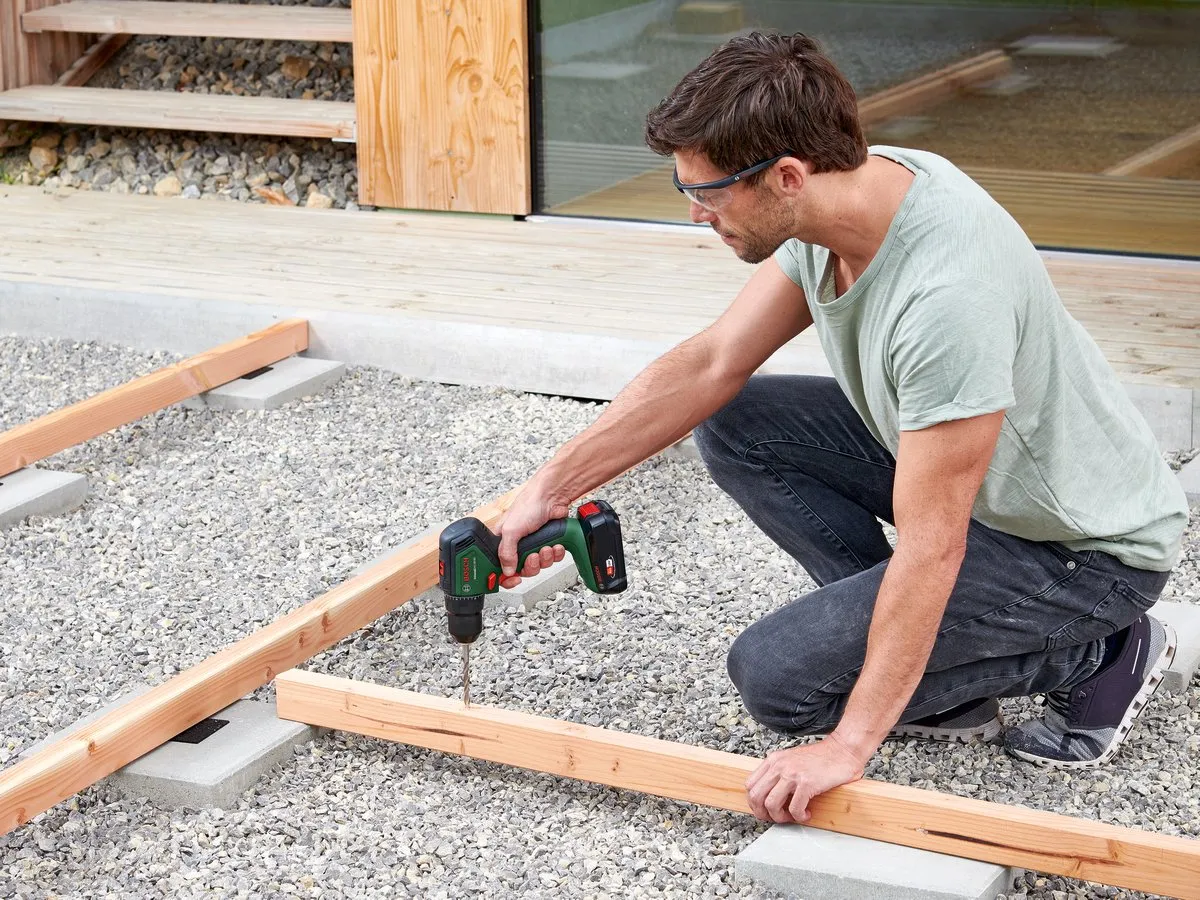 Bosch UniversalDrill 18V-60 Accuschroefboormachine - 2x 2,0 Ah