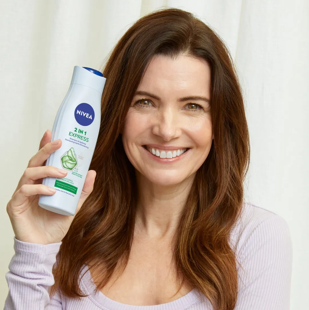 NIVEA 2-in-1 Express Shampoo & Conditioner 6x250ml - afbeelding 6 van 6