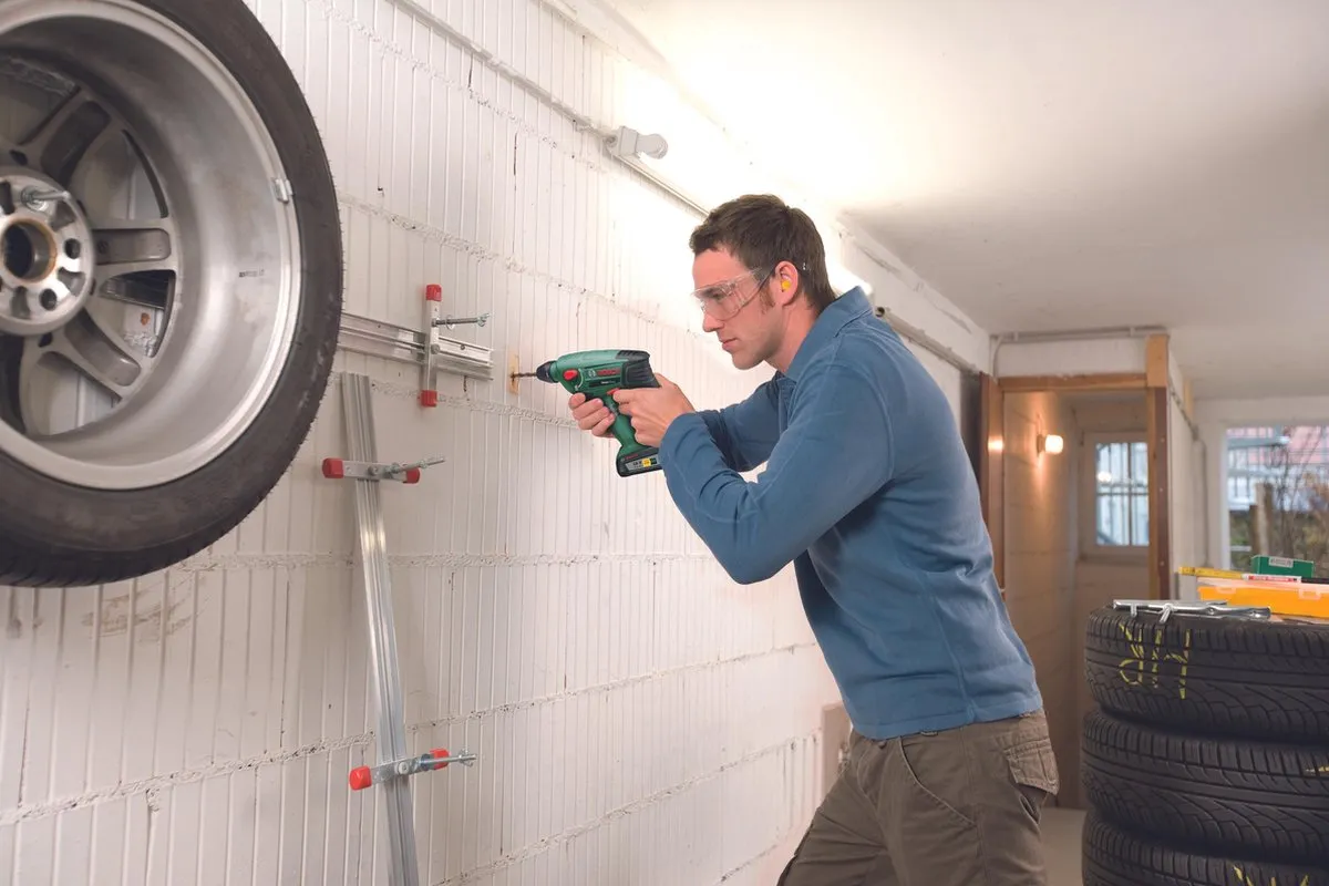 Bosch Uneo Maxx Accu boorhamer - Met 2x 18 V accu's en lader - Met koffer