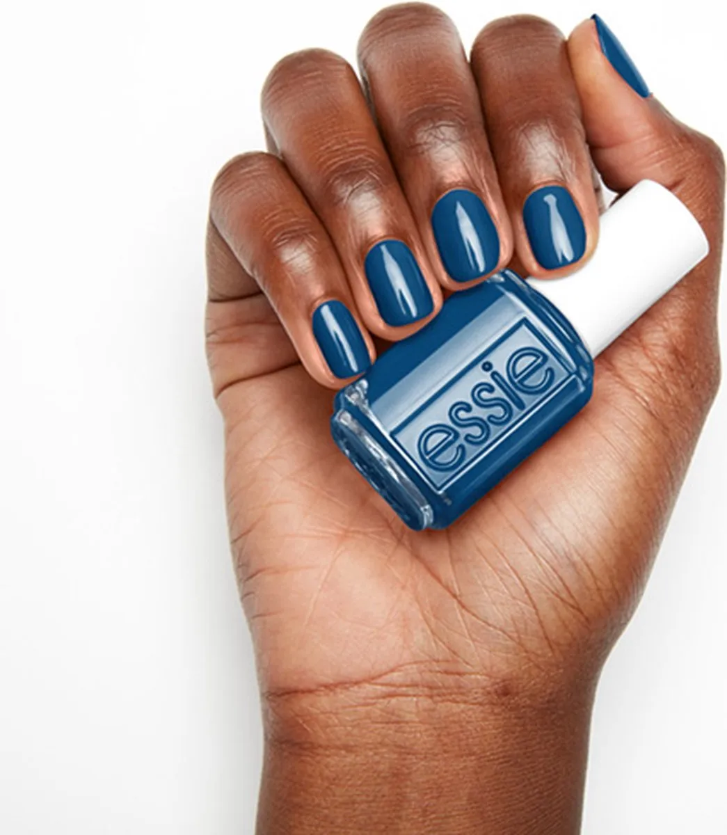essie 945 Put It On Ice Glanzende Nagellak 13,5ml - Blauw