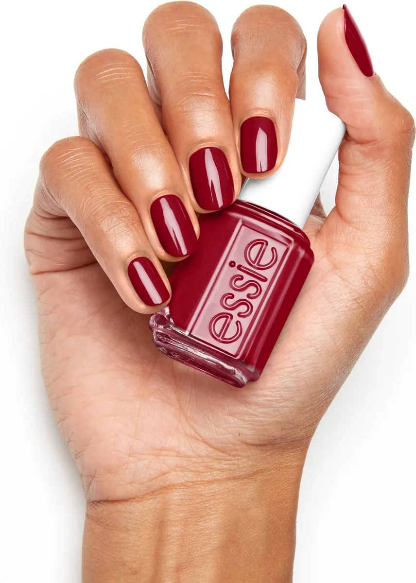 essie 877 Wrapped in Luxury Nagellak - Rood - 13,5 ml