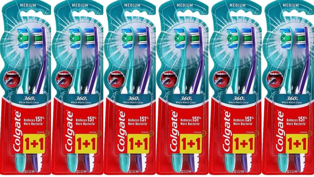 Colgate 360 Advanced Medium Tandenborstel