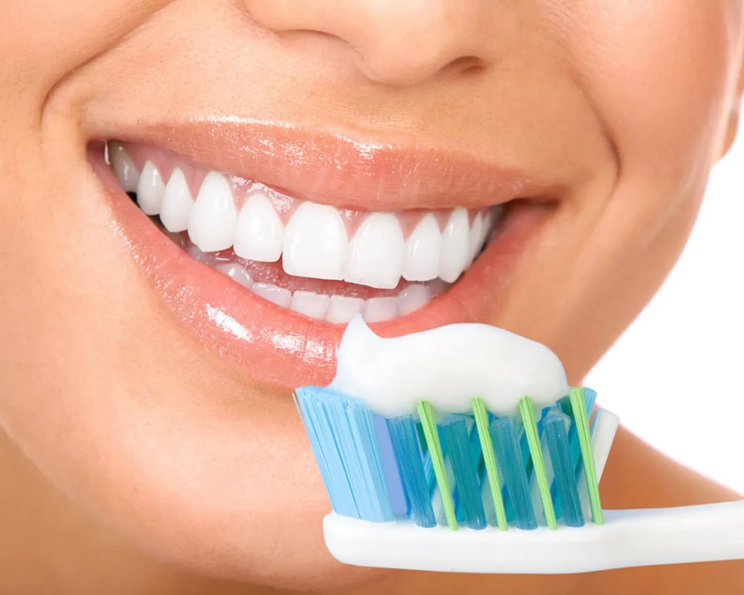 Sensodyne Extra Whitening Tandpasta 75ml
