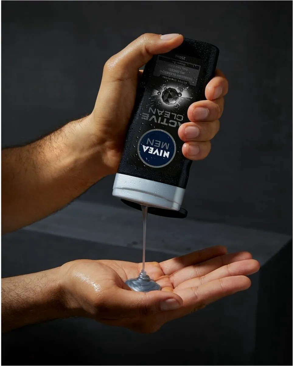 NIVEA Men Active Clean Douchegel 250ml - 6 Stuks