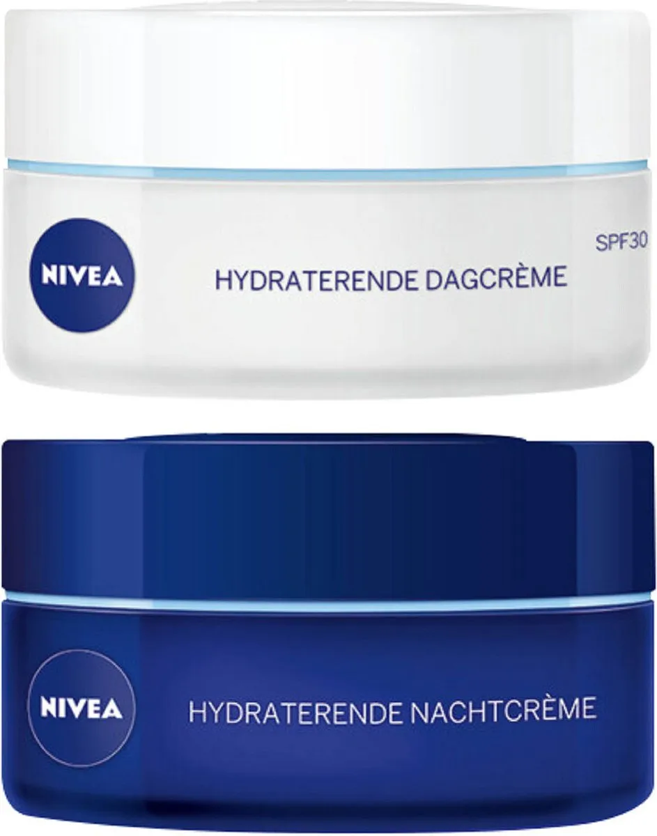 NIVEA Essentials Pakket